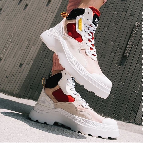 Palladium Shoes - Palladium Combat Hiking Boot Hybrid EUC